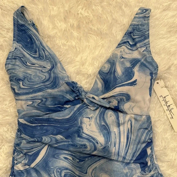 Nicole Miller Sweetheart Center Tie One Piece in Blue Tropic Swirl - Picture 2 of 6
